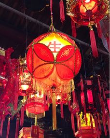 闽台东石灯俗 闽台两东石 共数一宫灯
